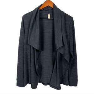 Lucy Brand Grey Side Button Top L